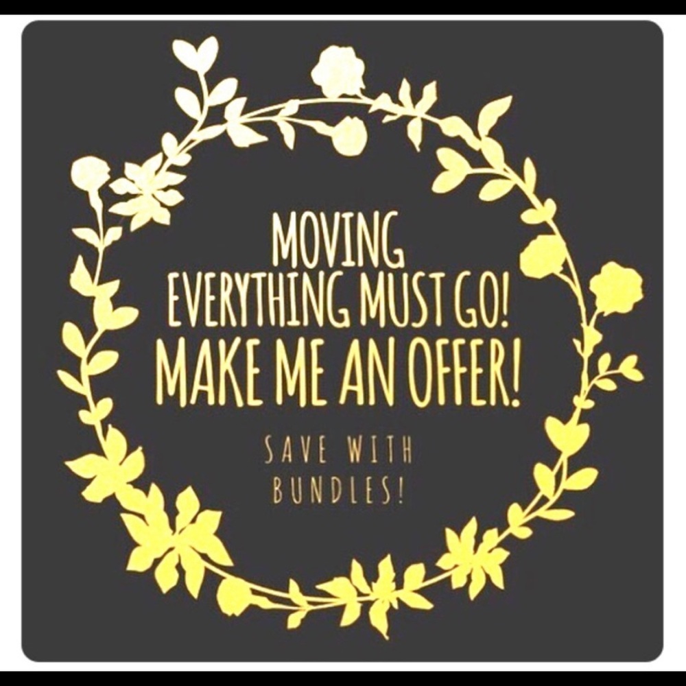❗️Moving at the end of January❗️